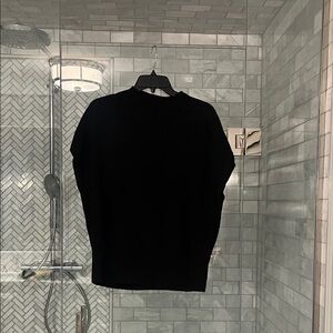 Vince cashmere Classic Black Crewneck Sweater